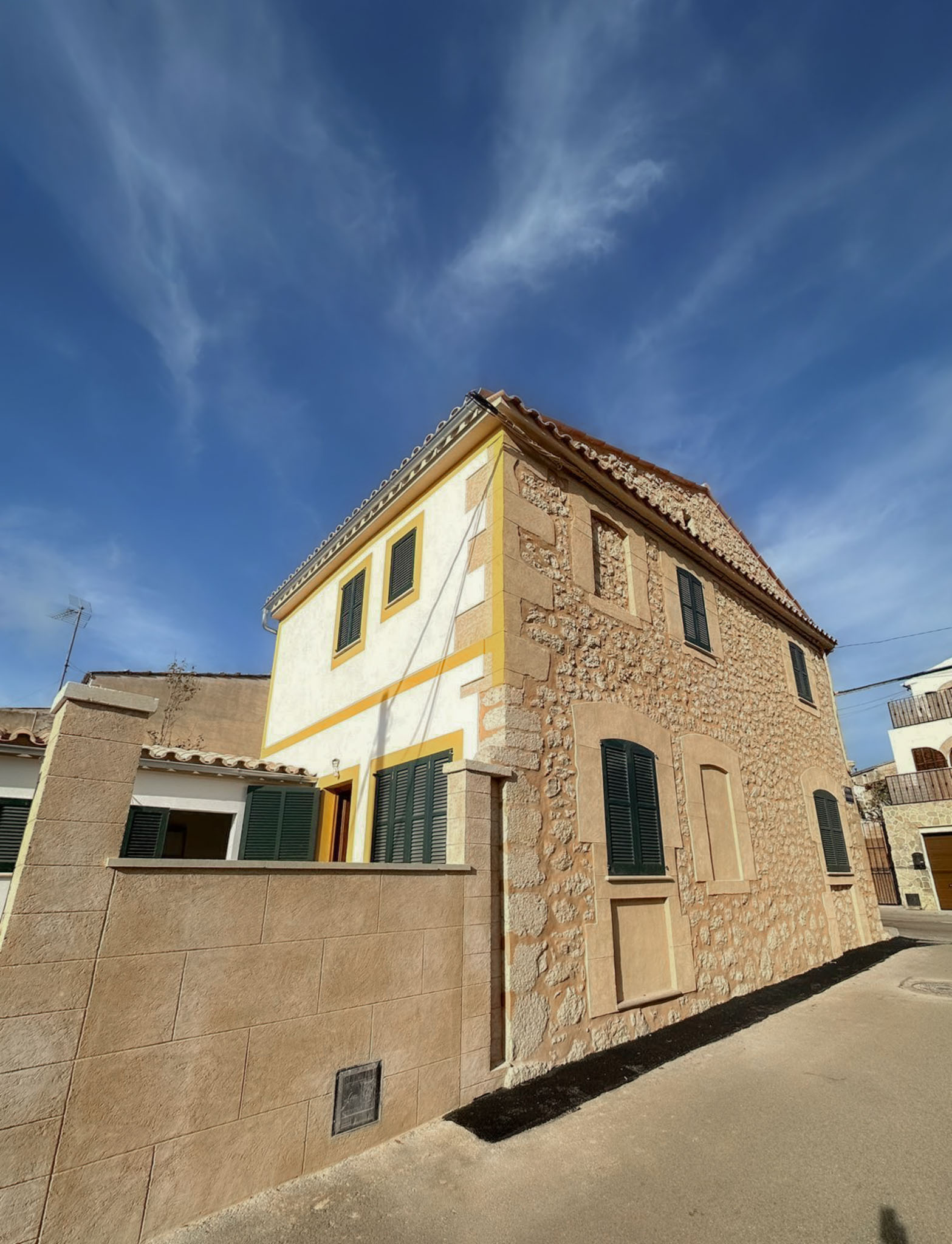 Reforma de chalet en Mallorca acabados exteriores